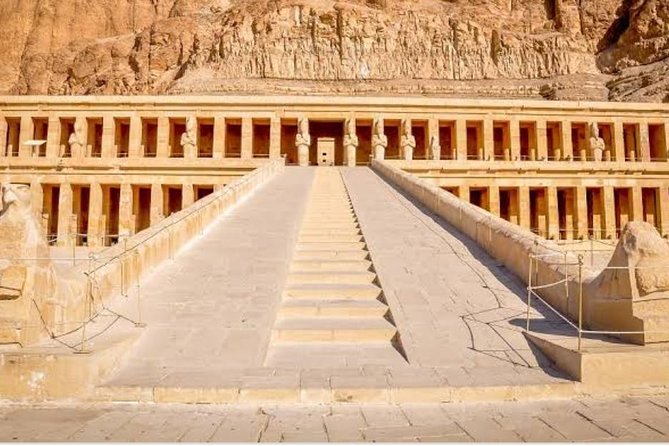 Luxor Full Day Sightseeing Tour by Bus From Hurghada - Itinerary: Highlights of Luxor