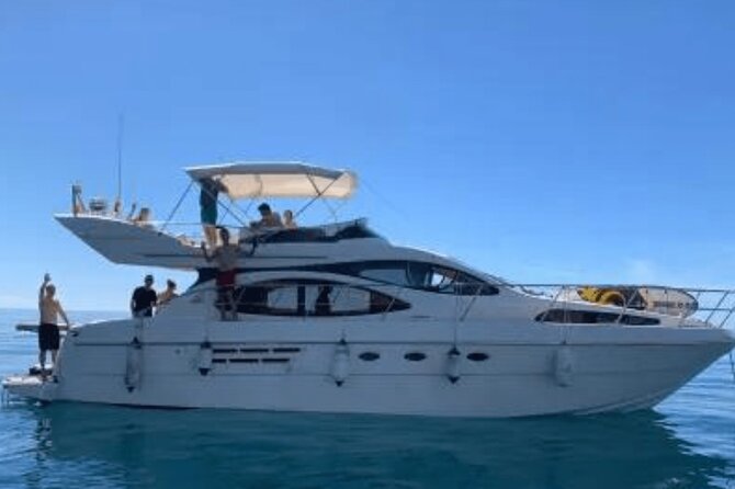 Luxury Yacht Trips + Open Bar + Tapas + Paddle Surf + Snorkeling - Inclusions