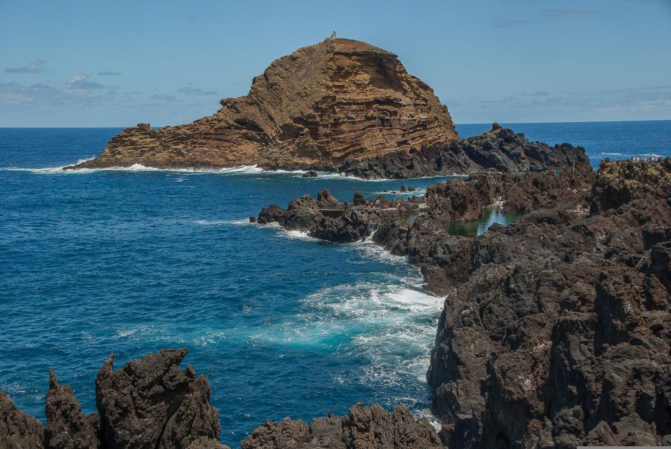 Madeira: West and East Madeira Tour With Snacks and Drinks - Christ Statue and Scenic Views