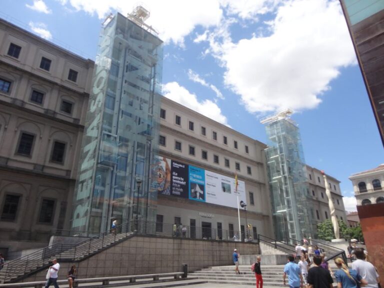 Madrid: Thyssen Bornemisza & Reina Sofia Private Tour Art Highlights Of The Tour