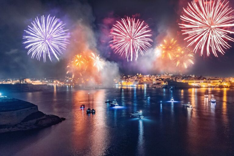 Malta: Valletta, Sliema, Bugibba Fireworks Festival Cruise Event Overview