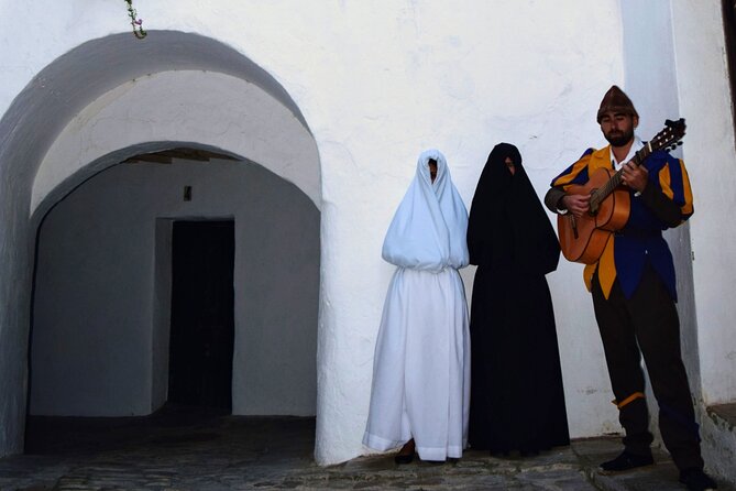 Marimantas. Private Guided and Sung Tour. Vejer of Legends. - General Tour Information