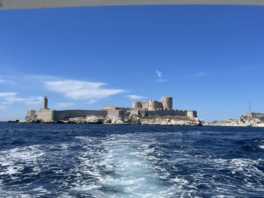 Marseille: Boat Tour With Stop on the Frioul Islands - Overview of the Boat Tour