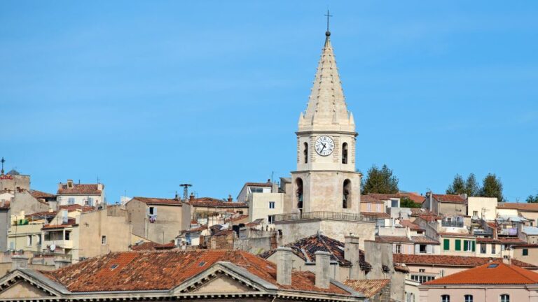 Marseille:highlights Self Guided Scavenger Hunt & Tour Discover Marseilles Architecture