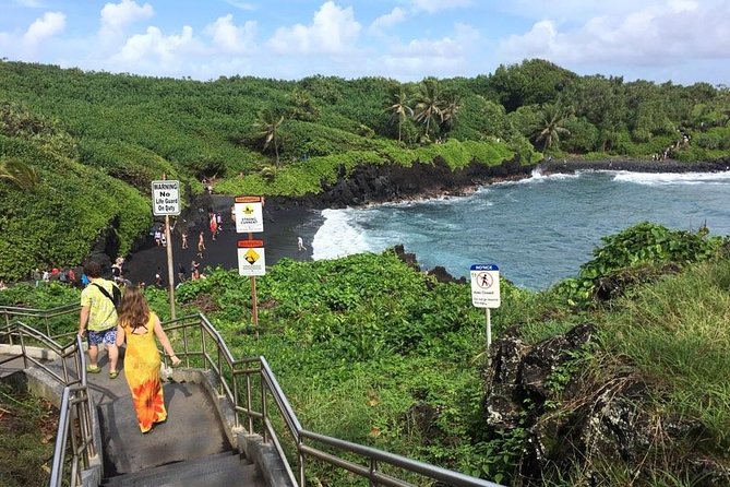 Maui Tour Road To Hana Adventure Tour Small Group Transportation And Logistics