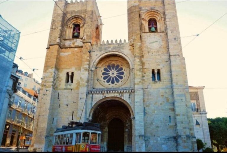 Medieval Tour In Lisbon With Tuk Tuk 1h30 7hills Tour Details