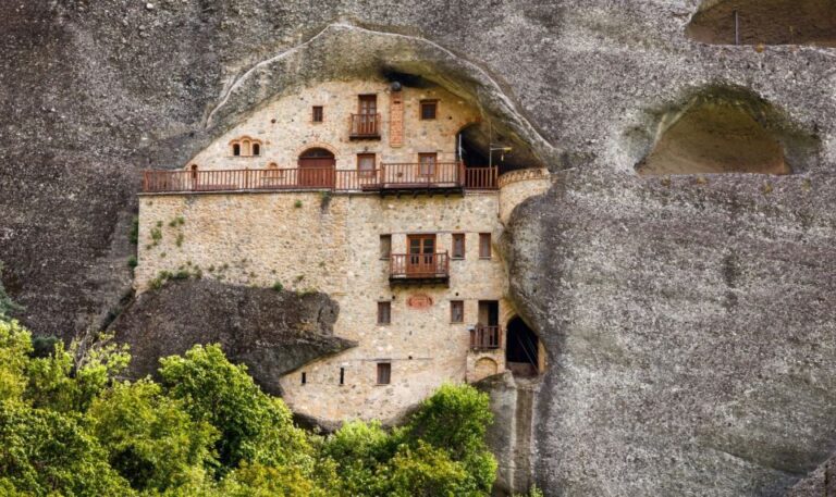 Meteora: Sunset Hike To Secret Caves Activity Overview