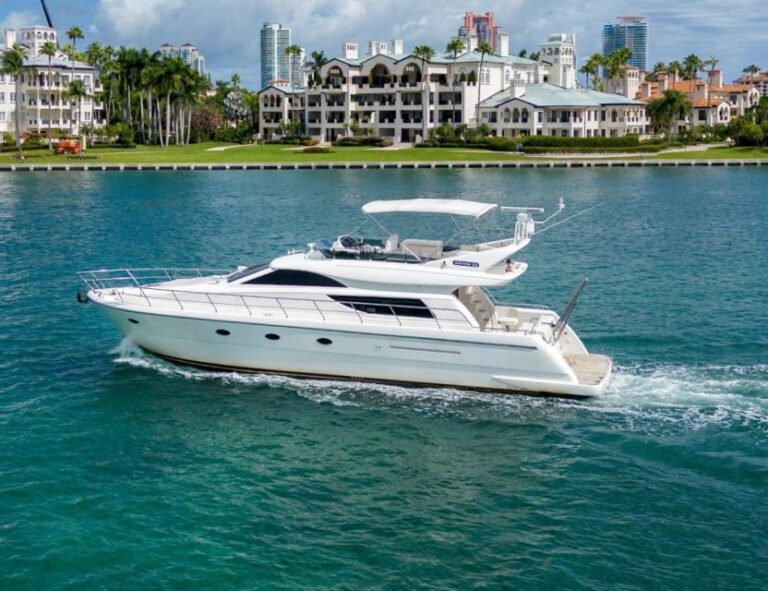 Miami: Yacht And Boat Rentals With Captain Yacht And Boat Rentals