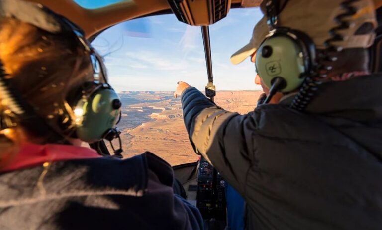 Moab: Canyon Country Sunset Helicopter Tour Tour Details