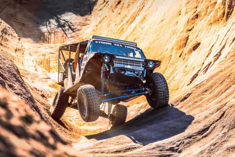 Moab: Hells Revenge & Fins N Things Trail Off Roading Tour Tour Details