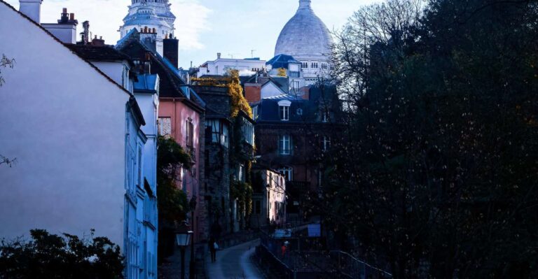 Montmartre: Semi Private Guided Stroll In Bohemian Paris Discover Moulin Rouges History