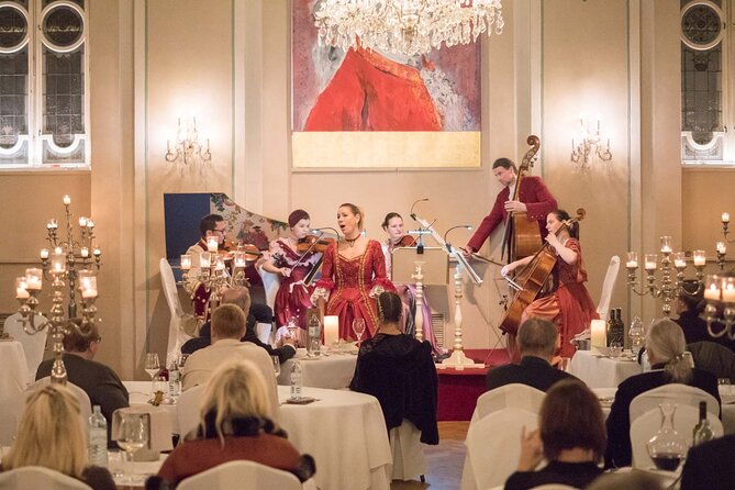 Mozart Dinner Concert in Salzburg - Experience Overview