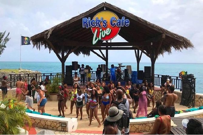 Negril Beach, Shopping, and Sunset at Ricks Café From Negril - Highlights of Negril