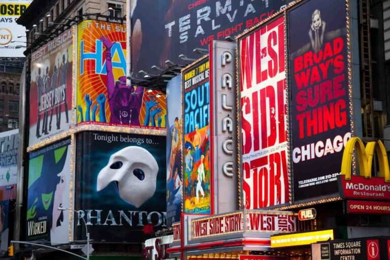 Nyc: Broadway & Times Square Tour With A Professional Actor Tour Overview