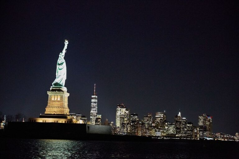 Nyc: City Lights Yacht Cruise With Drink Included Overview And Pricing