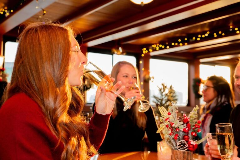 Nyc: Manhattan Skyline Brunch Cruise With A Drink Stunning Manhattan Skyline Views