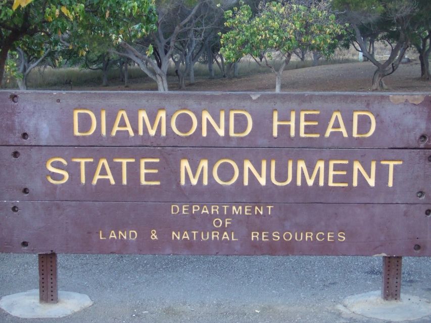 Oahu: Honolulu to Diamond Head Shuttle With Malasada - Overview of the Activity