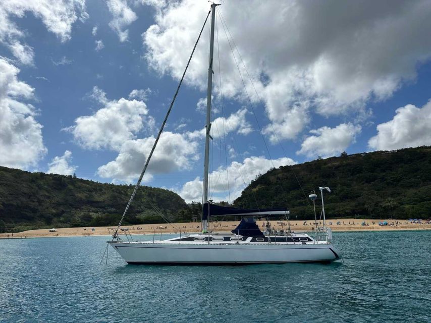 Oahu: Sunset Sailing in Small Intimate Groups - Activity Overview