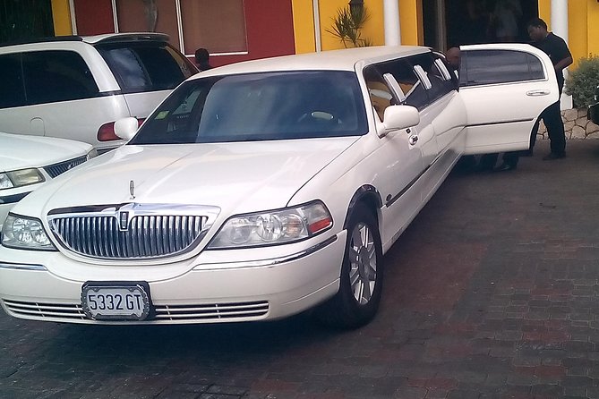 Ocean Coral Spring Airport Transfers Montego Bay H10 Private( Roundtrip) Vehicle Details And Comfort Features