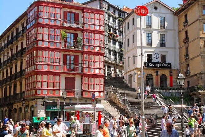 Old Town Bilbao Tour in Small Group - Overview of the Tour