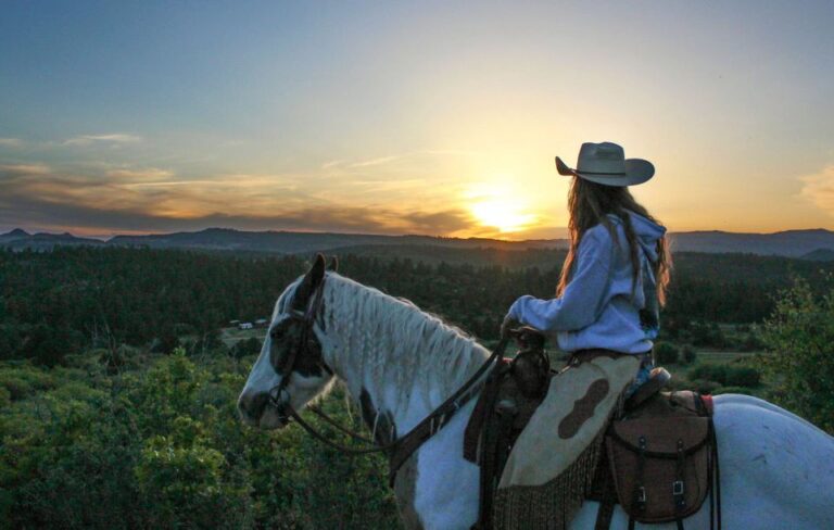 Orderville: Checkerboard Evening Shadow Horseback Ride Activity Overview