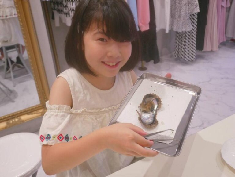 Osaka:experience Extracting Pearls From Akoya Oysters Experience Overview