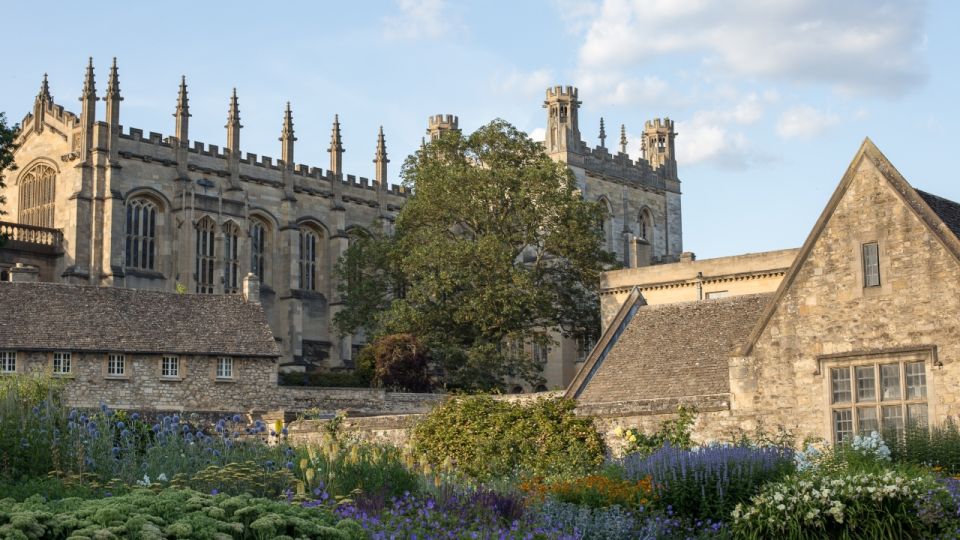 Oxford: Self Guided City Walk and Interactive Treasure Hunt - Overview of the Adventure