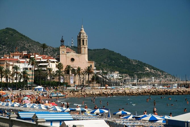 Paella Master Class, Winery Visit And Bike Ride With Hotel Pickup From Sitges Tour Overview