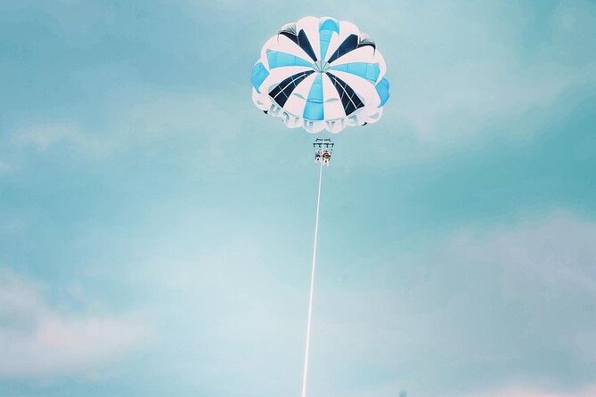 Parasailing, Blue Hole Mineral Spring, Seven Mile Beach - Inclusions and Exclusions