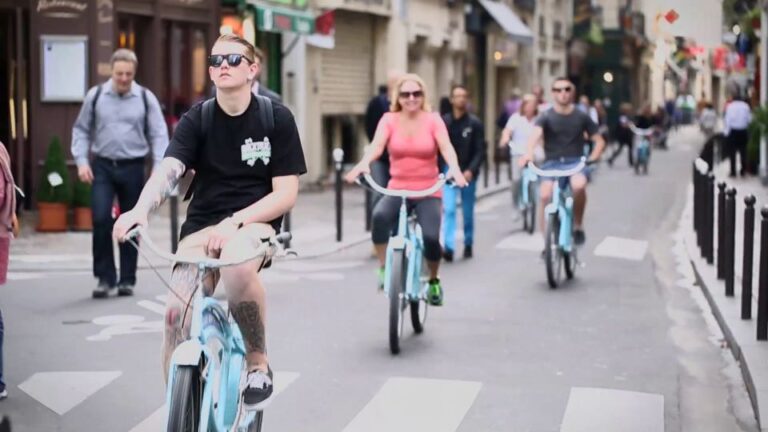 Paris 4 Hour Bike Tour: Off The Beaten Path Exploring The Charming Marais