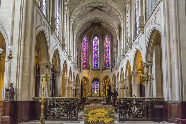 Paris: Best Churches In The City Private Walking Tour Tour Overview