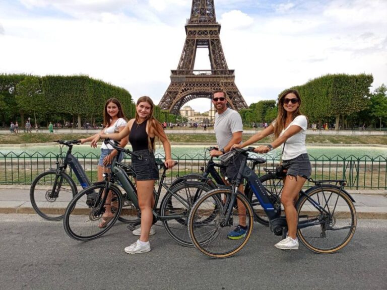 Paris: Guided Private E Bike Sightseeing Tour Tour Overview