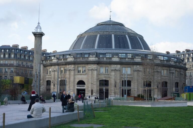 Paris: Historical Crimes Walking Tour In English Tour Overview