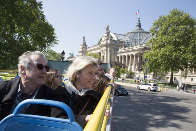 Paris: Hop On Hop Off Bus Tour & Seine Cruise Bundle Tour Tour Overview