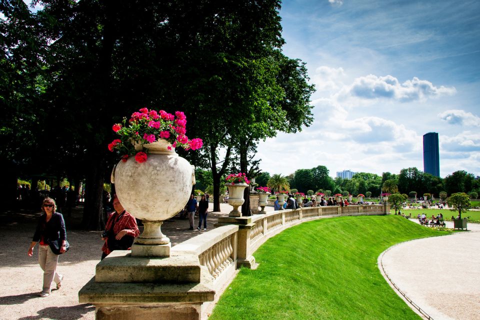 Paris Latin Quarter 2-Hour Private Walking Tour - Tour Overview