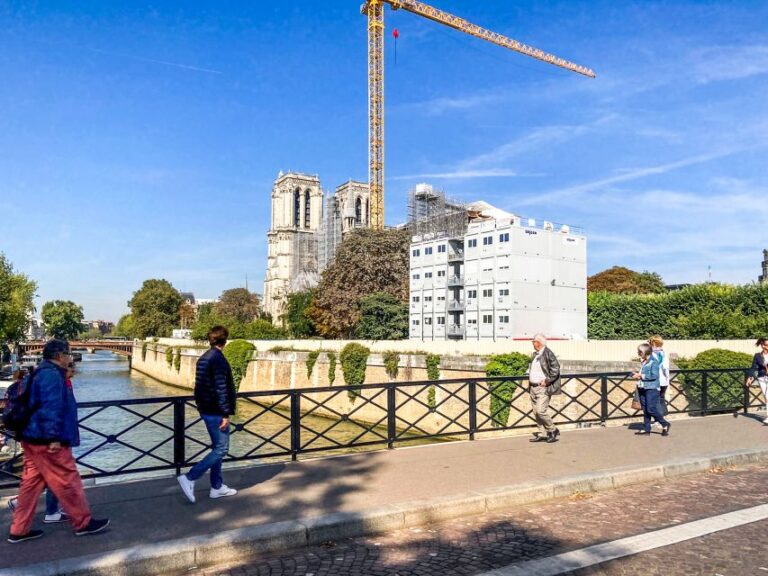 Paris: Notre Dame Outdoor Walking Tour With Crypt Entry Tour Overview