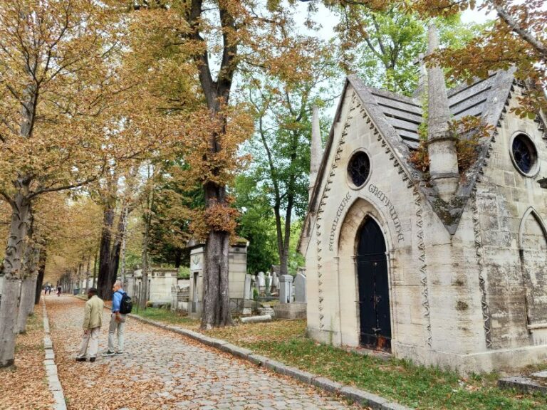 Paris: Pere Lachaise Cemetery Self Guided Audio Tour Tour Overview