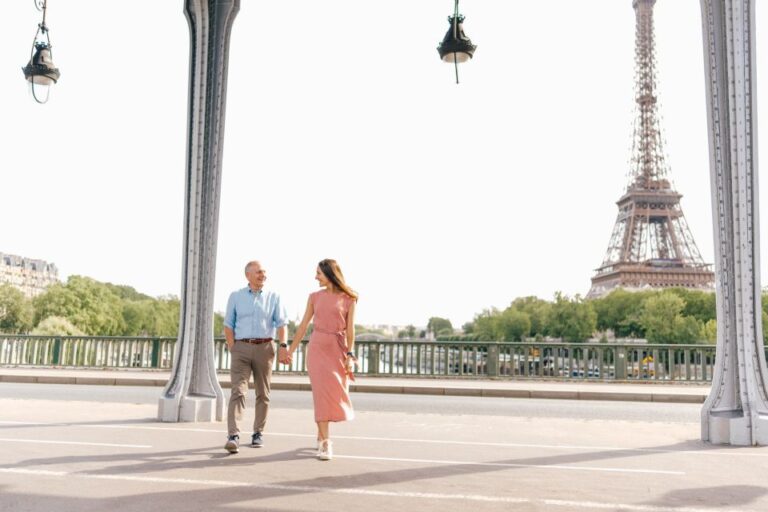 Paris: Photo Shoot With A Private Travel Photographer Capturing The Essence Of Paris