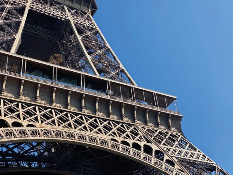 Paris: Smartphone Audio Walking Tour Around The Eiffel Tower Tour Details