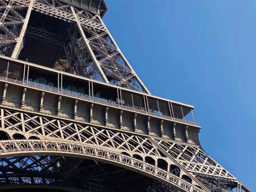 Paris: Smartphone Audio Walking Tour Around the Eiffel Tower - Tour Details