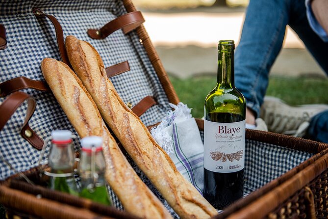 Parisian Romantic Picnic - Overview of the Experience