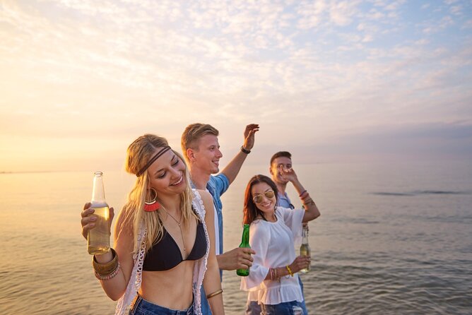 Party on Board 2-Hour Cruise With DJ and Open Bar - Cruise Overview