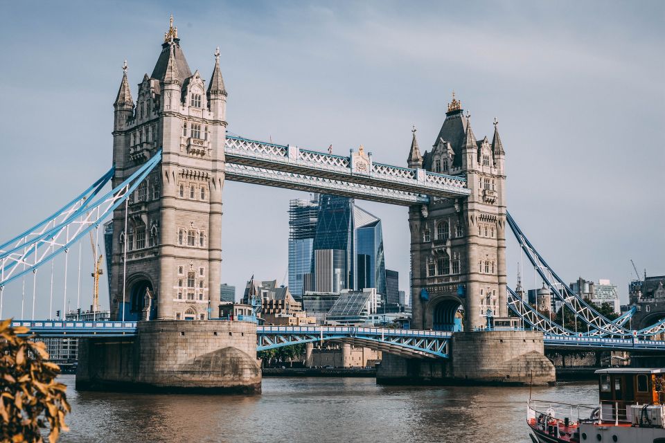 Photo Tour: London Famous City Landmarks - Explore Famous Landmarks