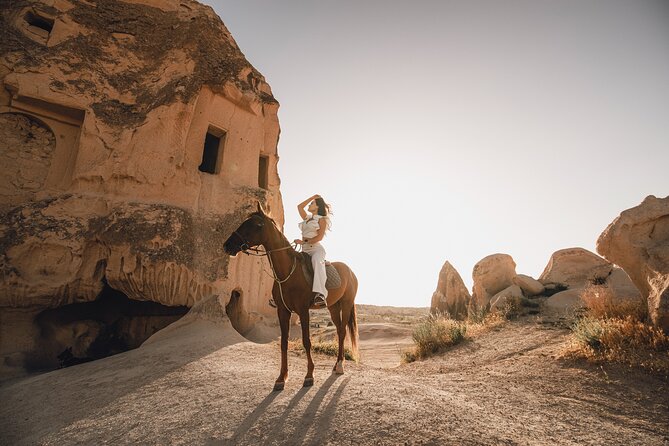 Photoshoot In Cappadocia With Free Flying Dress Tour Overview