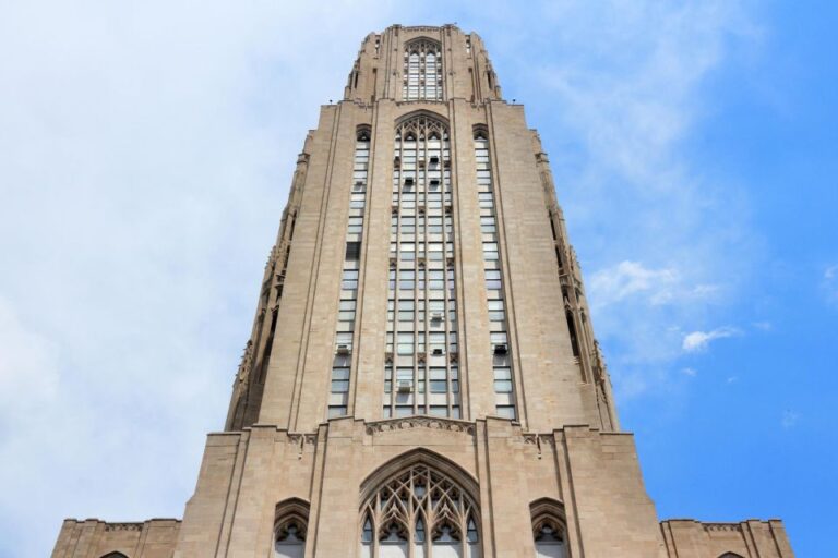 Pittsburgh Panorama: A Pittsburgh Through Iconic Landscapes Overview Of The Tour