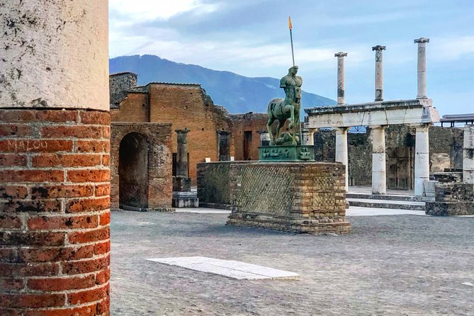 Pompeii Tour Of 2 Hours And 30 Minutes With Archaeological Guide Inclusions And Meeting Point