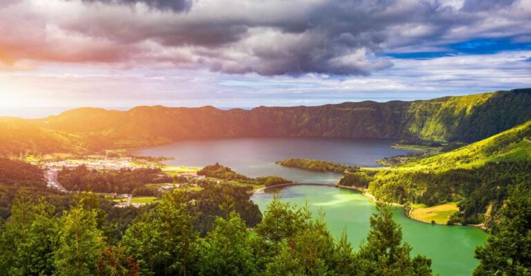 Ponta Delgada: 2 Day West & East Island Volcanoes Tour Tour Itinerary