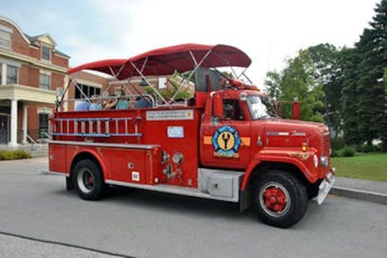 Portland, Maine: Tour In Vintage Fire Engine Tour Overview And Pricing