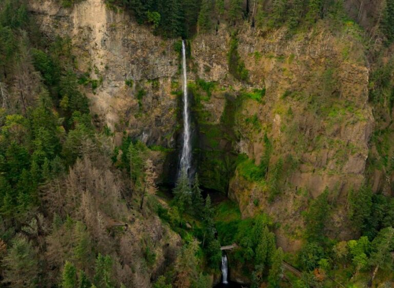 Portland: Multnomah Falls Scenic Air Tour Tour Details