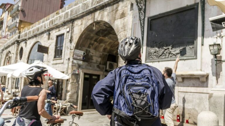 Porto: 3 Hour Bike Tour Tour Overview